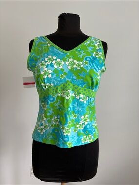 Lilys of Beverly Hills Womens Floral Sleeveless tennis Golf‎ Top medium